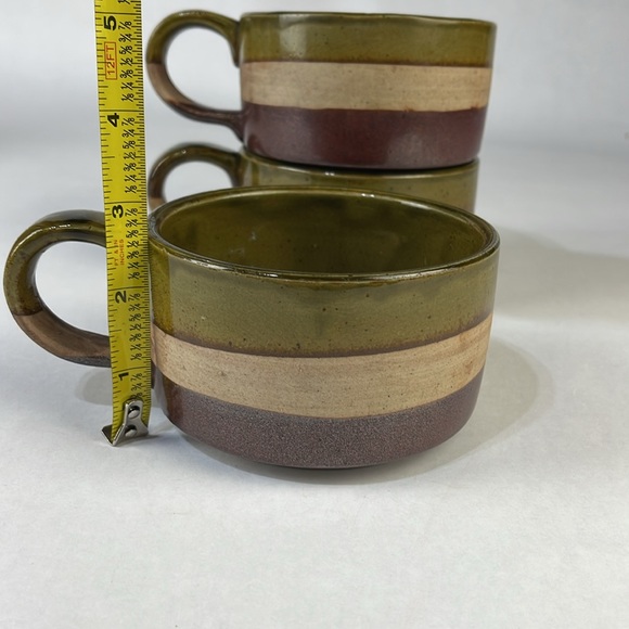 Vintage Triple Glaze Oversized Pottery Mugs (set of 3) - Picture 12 of 13